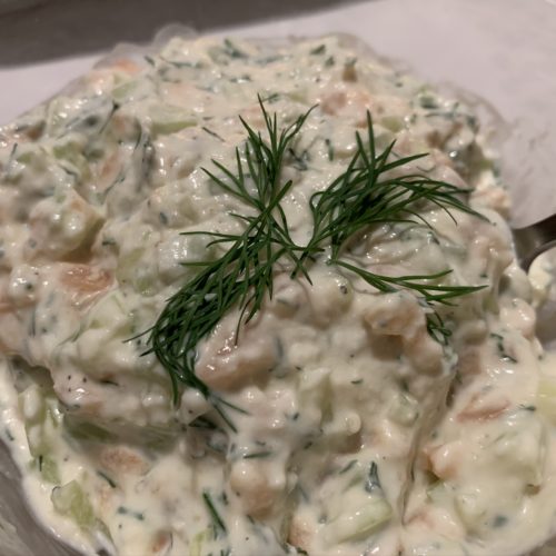 LACHSCREME MIT DILL